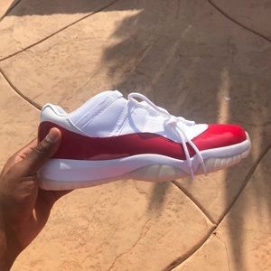 Jordan 11s size 13